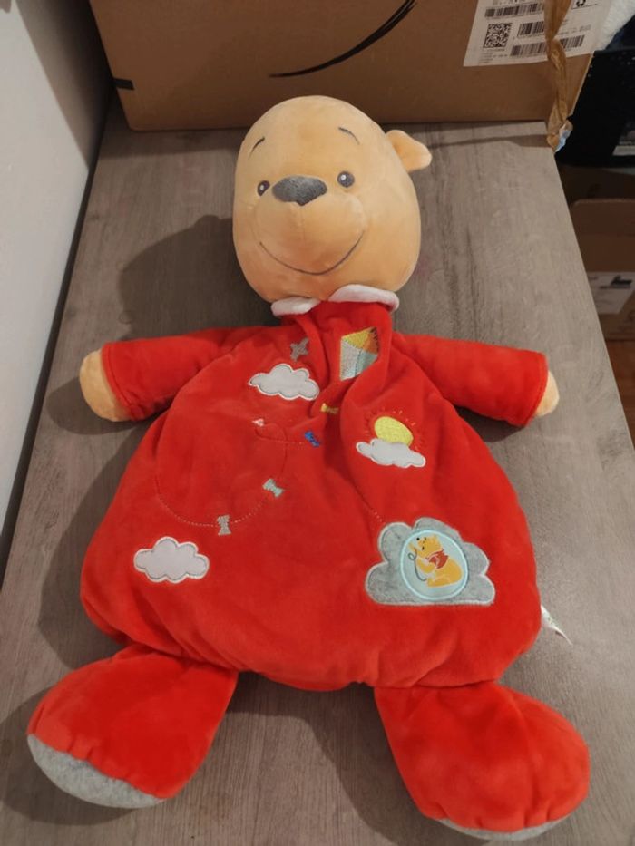 Range pyjama winnie l'ourson