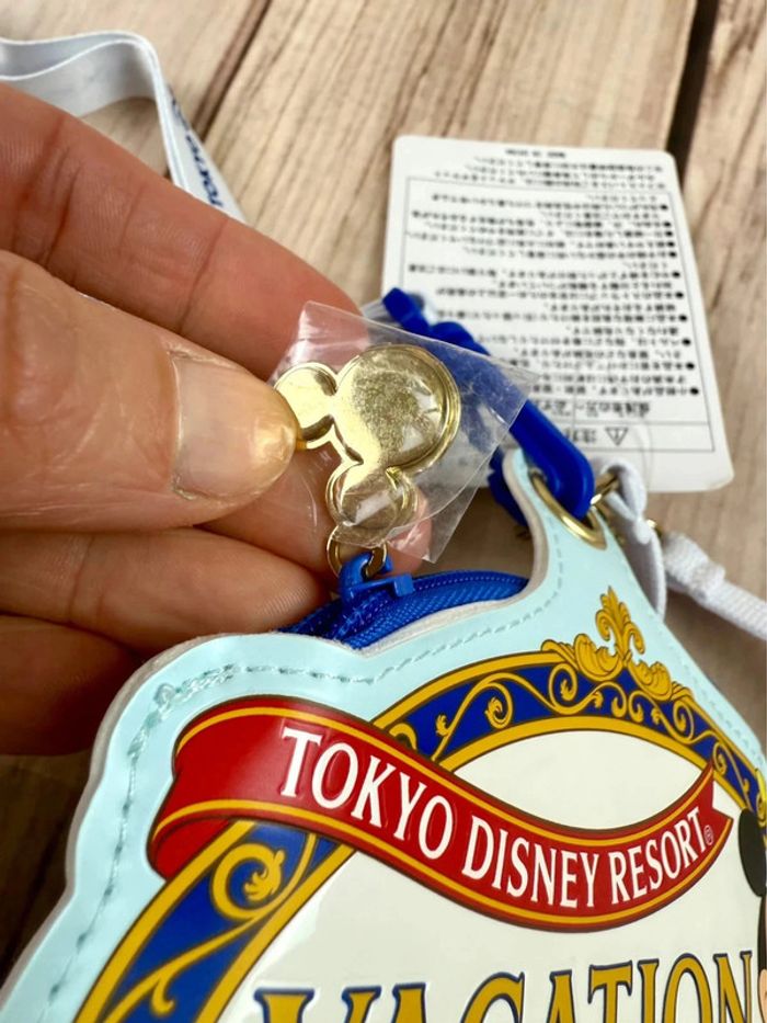 Lanière pass annuel ou magic pass Disneyland Mickey Tokyo Disney Resort - photo numéro 5