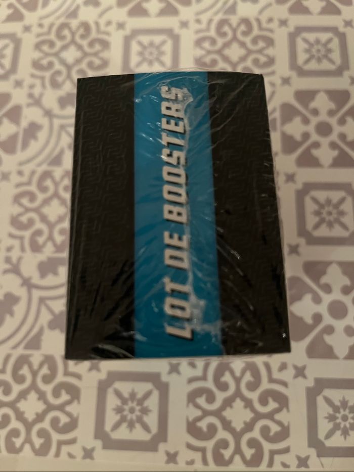 Bundle Pokémon 10.5 Foudre Noire - photo numéro 5