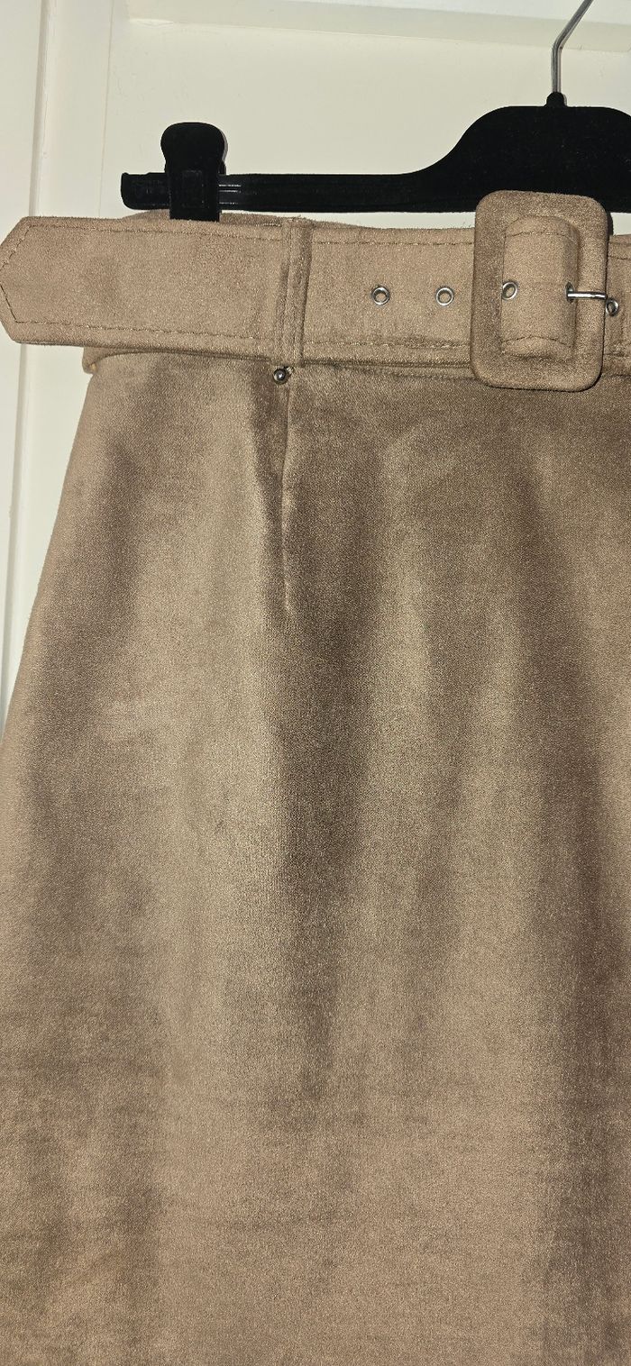 Jupe effet cuir - photo numéro 2