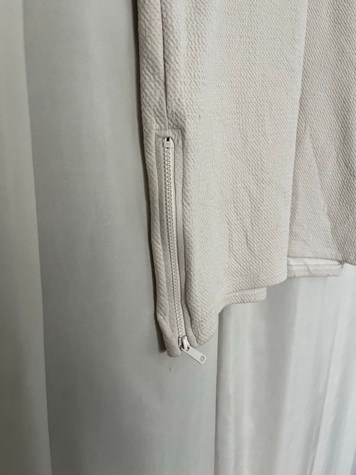 Sweat sans manche - photo numéro 4