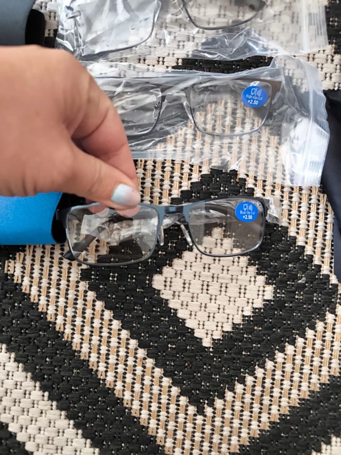 Lot de 3 lunettes de lecture +2,5 neuve - photo numéro 2