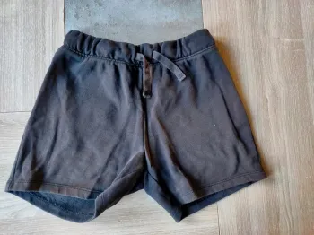 Short H&M 4-6 ans