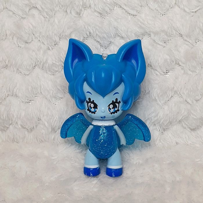 Figurine Bleue Lumineuse Giochi Preziosi Glimmies batlinda