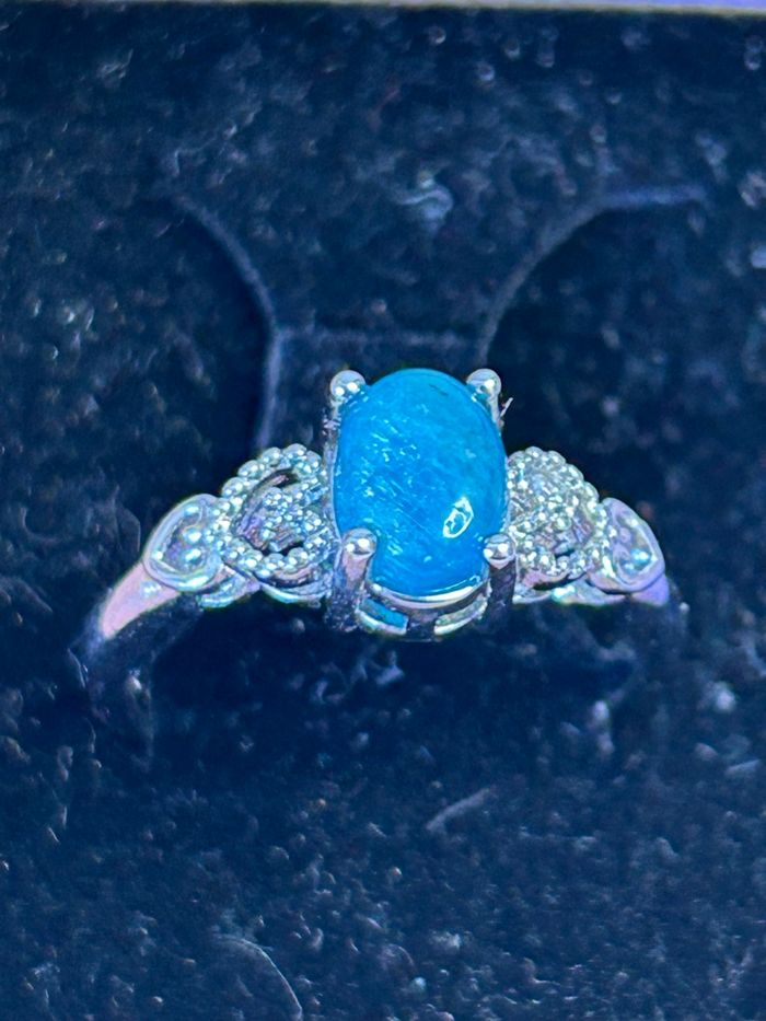 Bague réglable en laiton et en apatite – Clarté & Expression - photo numéro 7