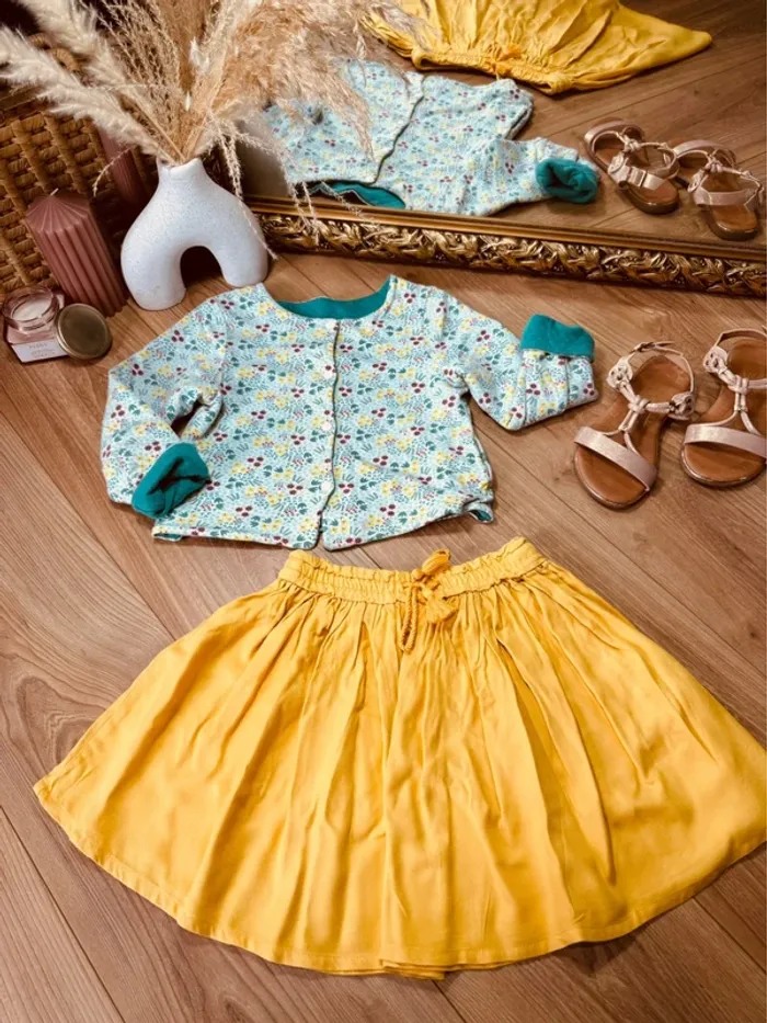 Taille 6 ans tenue 2 pièces fille Okaidi Creeks verte moutarde * fleurs * 💐