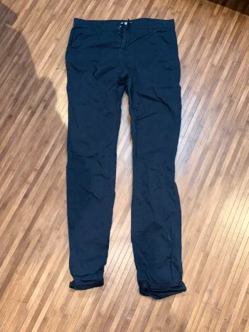 Pantalon bleu marine Gémo 16ans