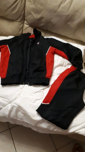 jogging avec capuche