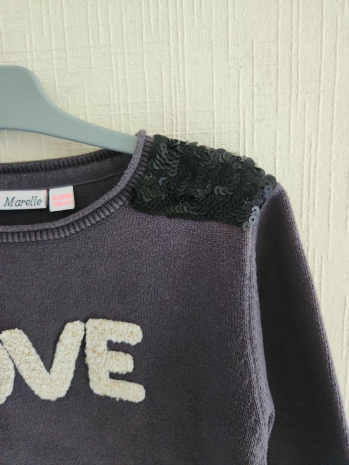 Pull gris neuf sequins aux épaules et love en relief 6 ans Lili Marelle - photo numéro 7