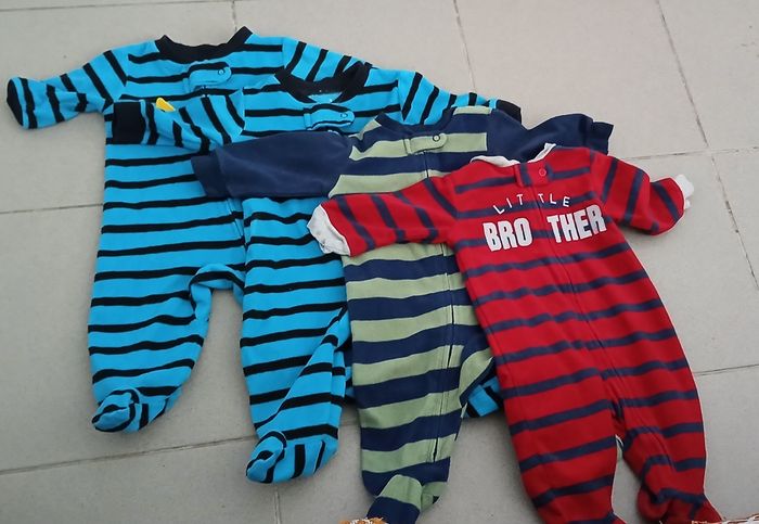 Lot vêtements bébé - photo numéro 2