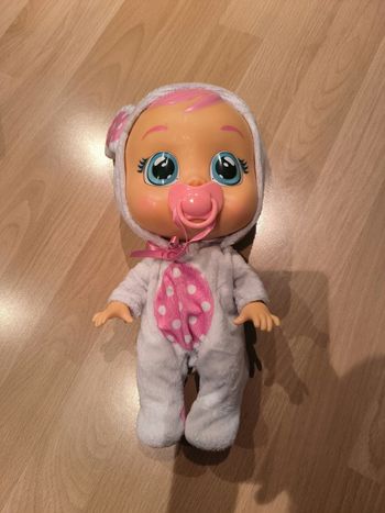 Poupée 36 cm avec tutute et pyjama  IMC Toys