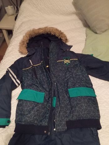 Ensemble manteau et pantalon ski 10 ans