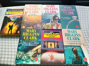 Lot de 7 romans policiers Mary Higgins Clark