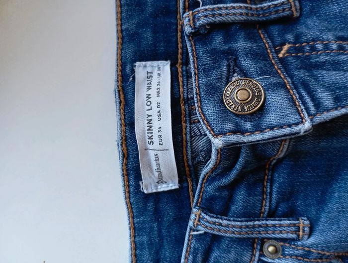 Jean Stradivarius taille 34 - photo numéro 2