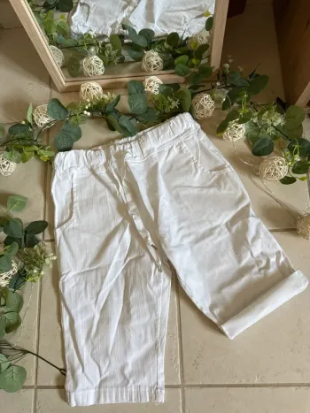 Très beau bermuda short magique femme