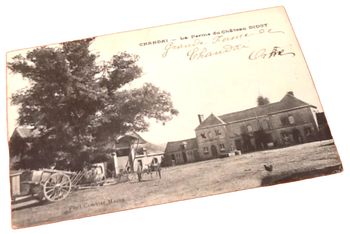 Carte postale ancienne Chandai (Orne) La Ferme du Château Didot