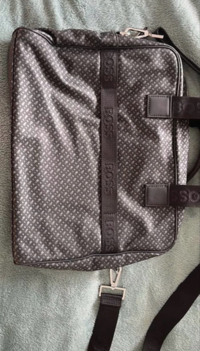 Sacoche Hugo Boss mixte - photo numéro 4