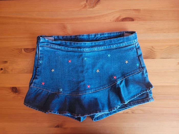 Short jupe en jean et ajustable