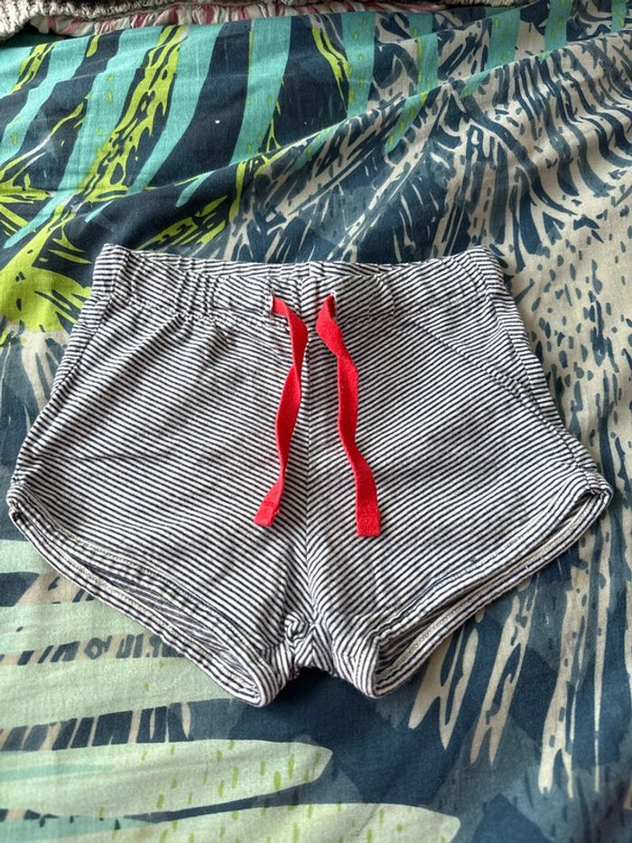 Lot de 3 shorts h&m 6-9 mois 74cm - photo numéro 4