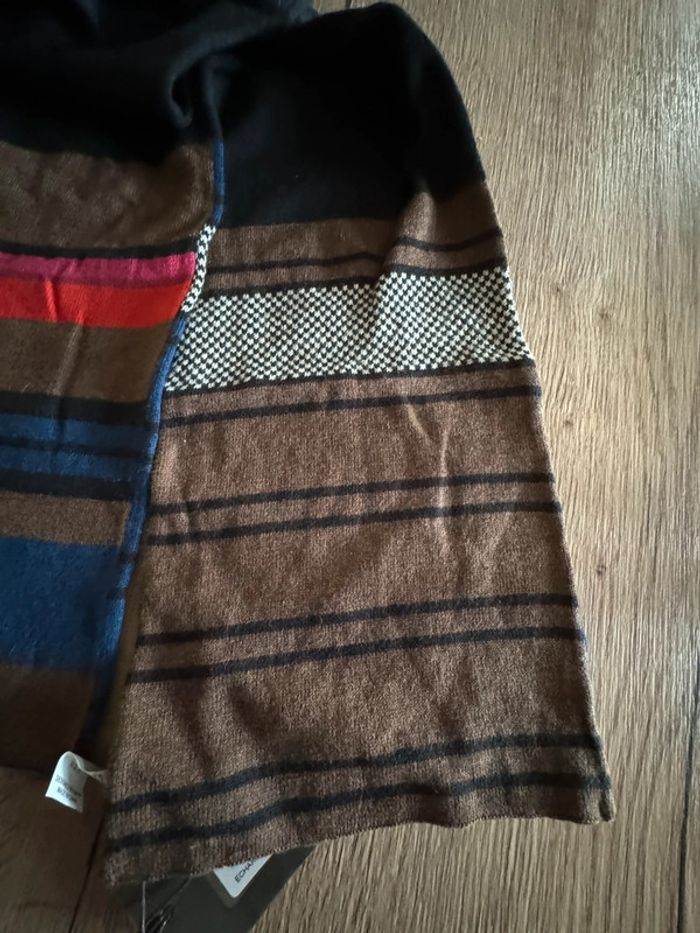 Écharpe réversible catimini taille 2 neuve avec étiquette - photo numéro 8