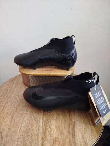 Crampons Nike T 36