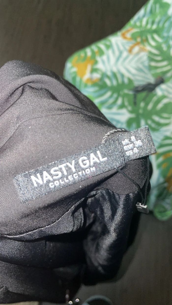 Blazer robe Nasty Gal manches bouffantes - Taille S - Neuf - photo numéro 4