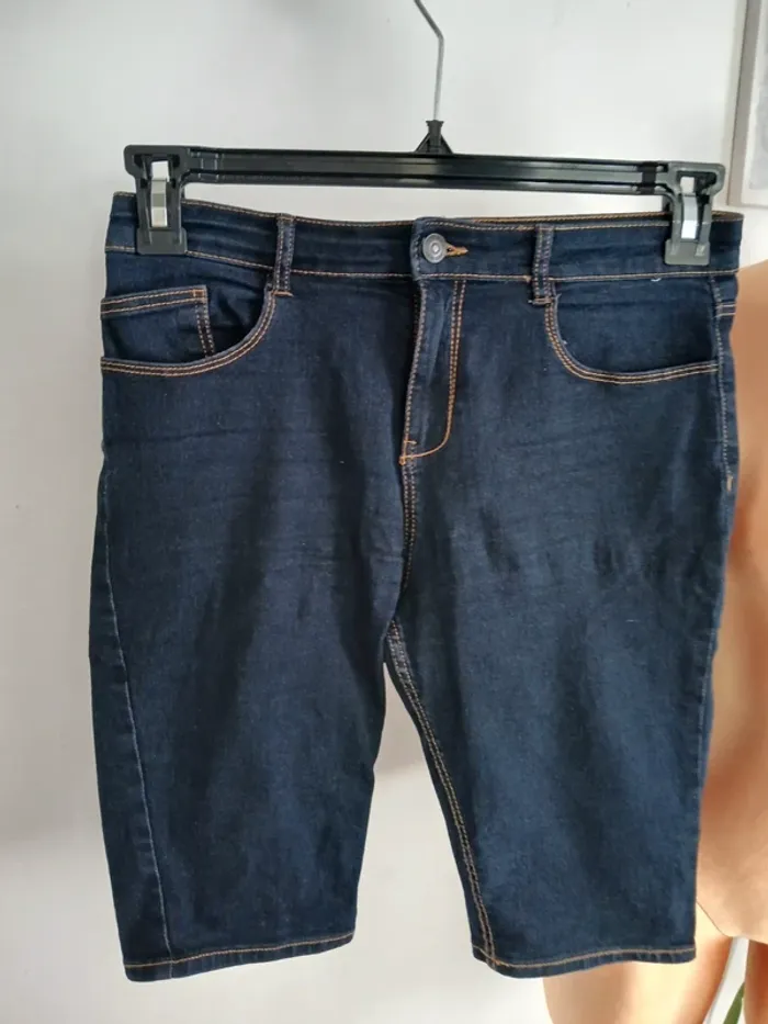 Jeans short Femme Neuf Taille S🌿💝 - photo numéro 2