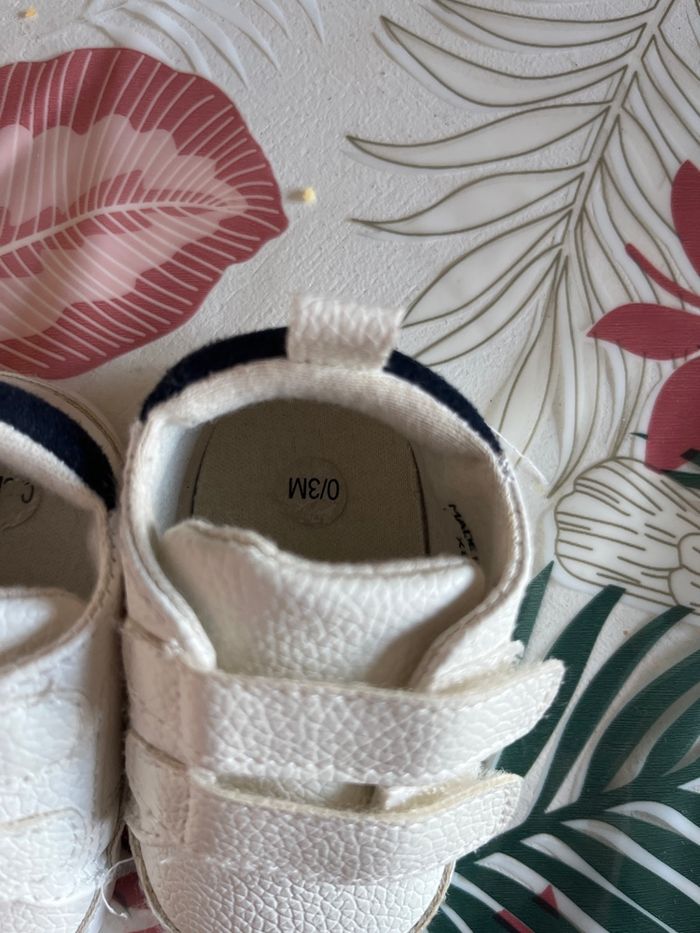 Lot de 2 paires de chaussures garçon taille 0/3 mois - photo numéro 2