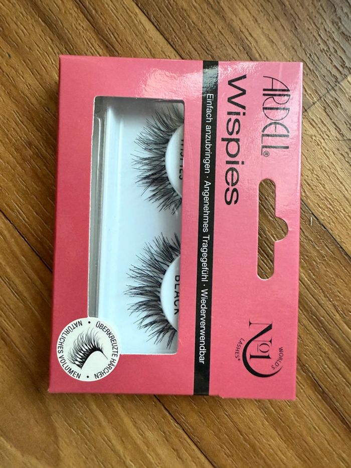 Faux cils - photo numéro 6