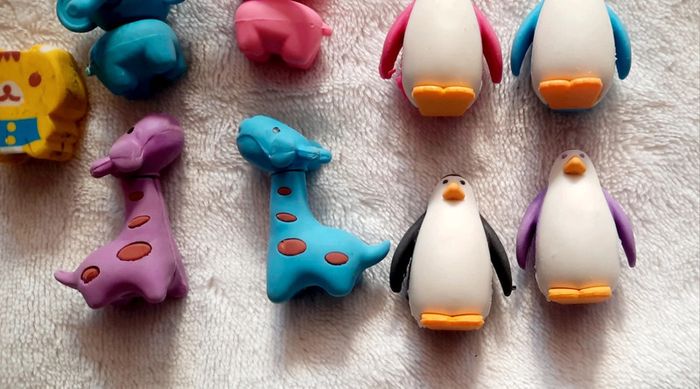 Lot de jolie gommes - photo numéro 3