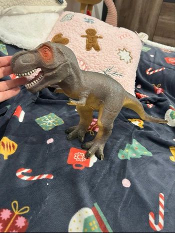 Jouet dinosaure t rex ne fait plus de bruit