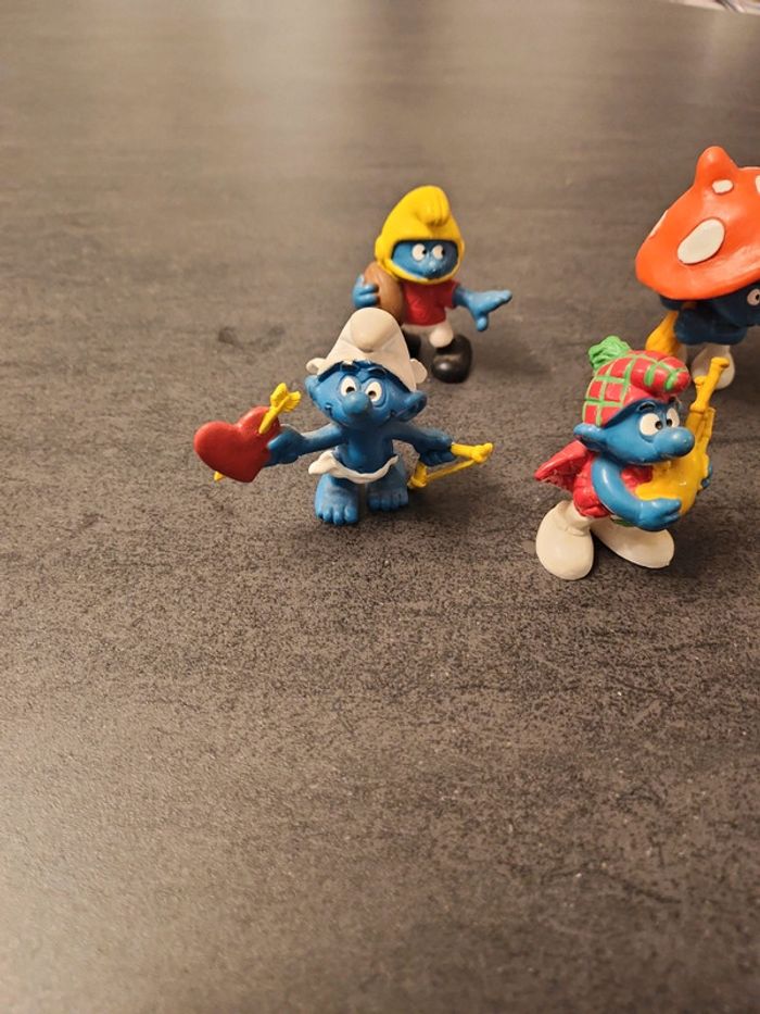 5 Schtroumpfs - photo numéro 2