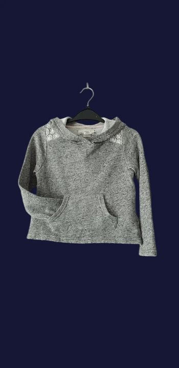 Sweat léger fille - T. De 4 à 6 ans