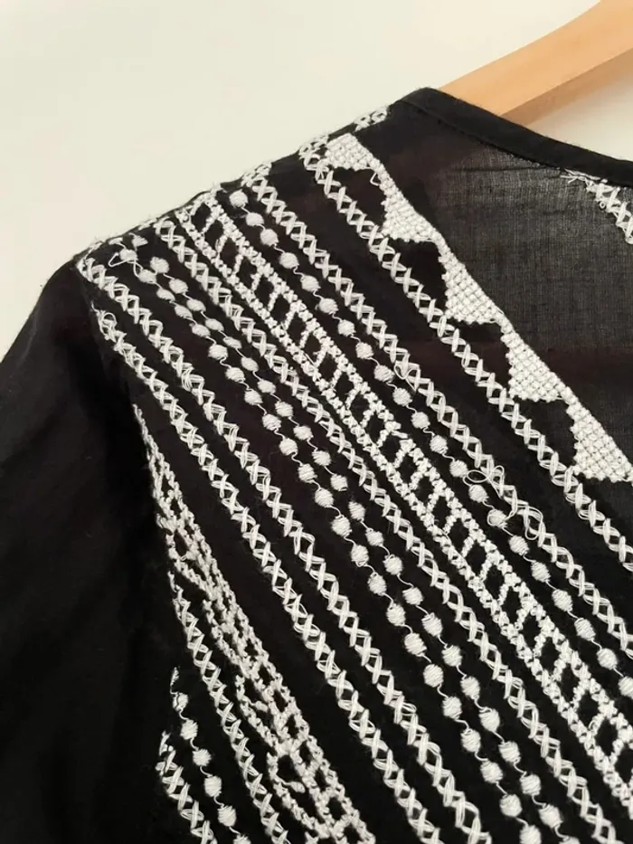 Chemisier ba&sh “Bluet” noir brodé blanc – T36 – 100% coton bohème chic - photo numéro 8