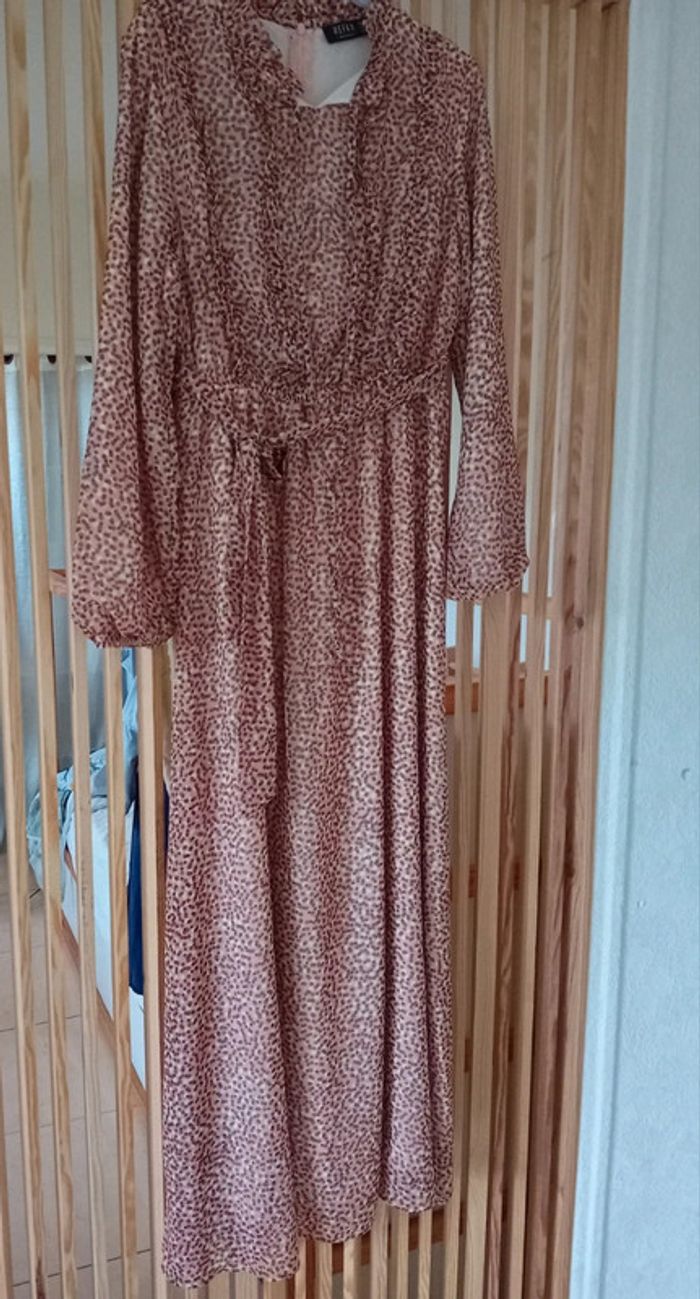 Robe longue t.38 Modanisa 🍂🌼