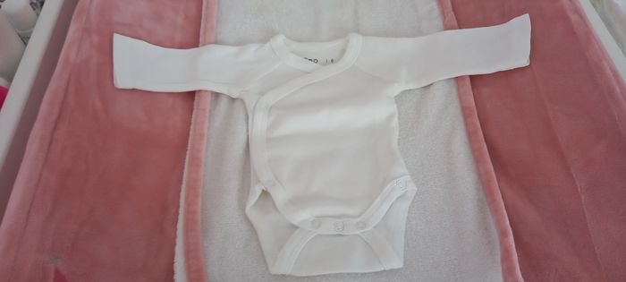 bodie naissance blanc - photo numéro 2