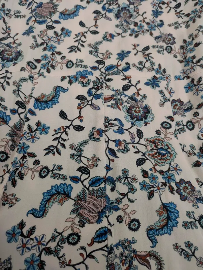 Robe légère fluide fleurie 36/38 - photo numéro 9