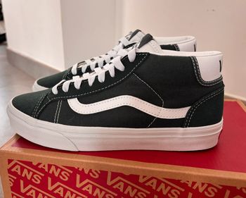 Baskets Vans Neuves Taille 38,5