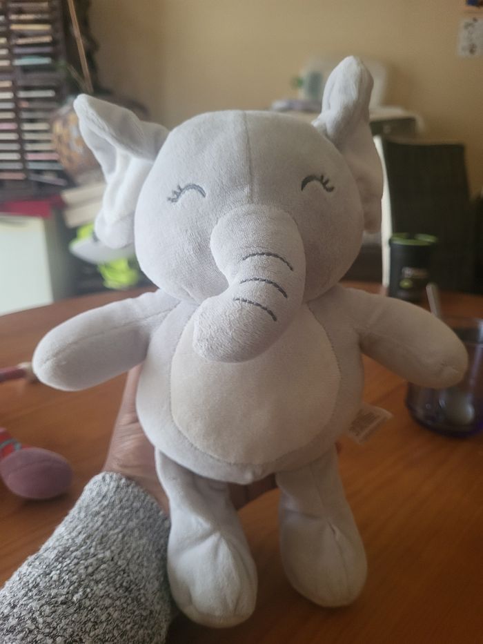 Peluche éléphant - photo numéro 2