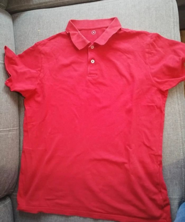 T-shirt type polo rouge M , tex