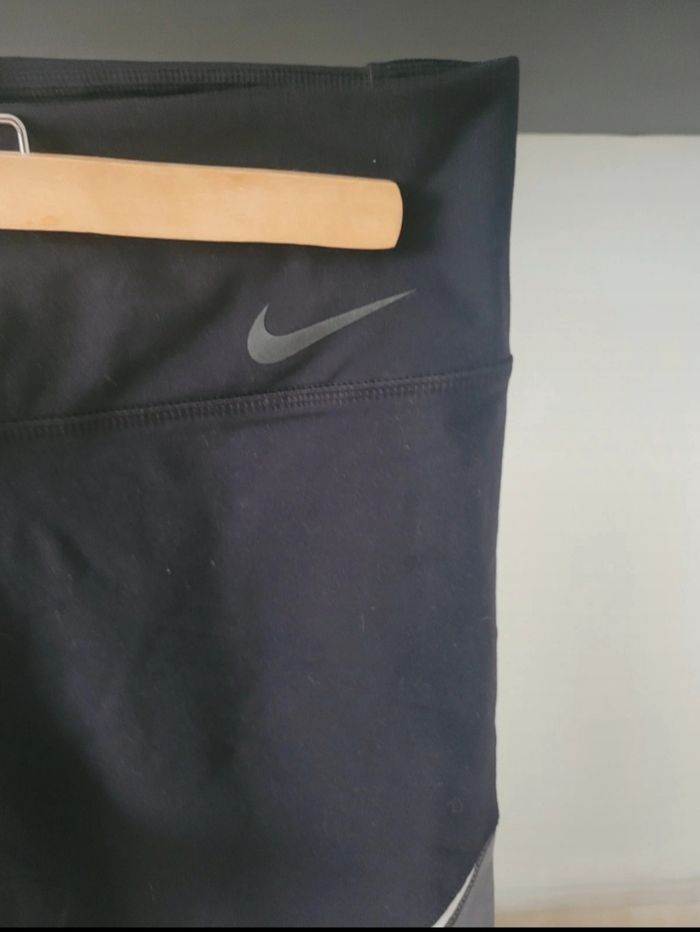 Legging corsaire Nike Dri-fit Taille M - photo numéro 5