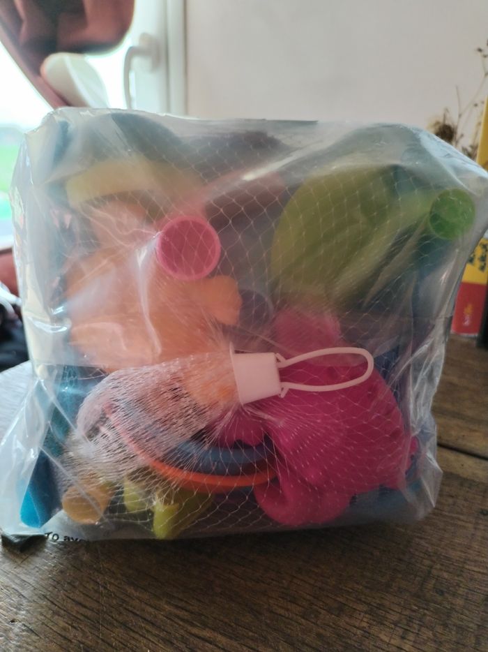 13 jouets de plage - photo numéro 3