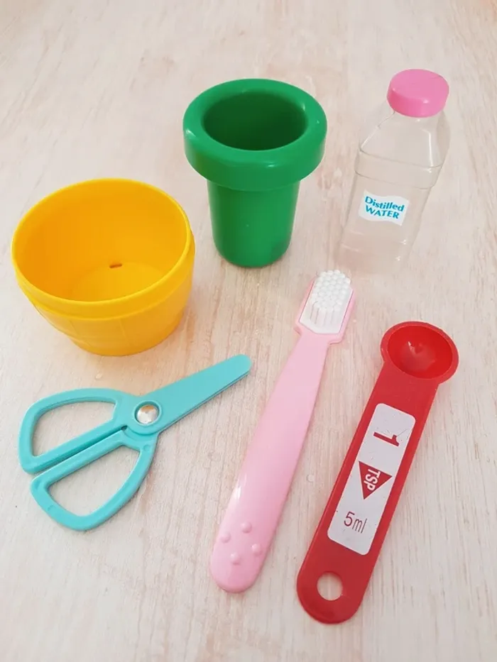 Set du dentiste et accessoires pour poupon - photo numéro 8