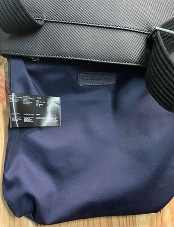 Sacoche Lacoste original - photo numéro 9