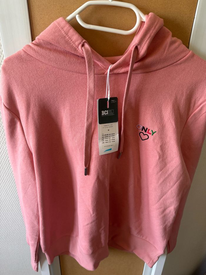 Sweat à capuche neuf avec étiquette - photo numéro 4