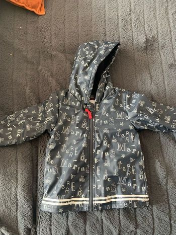 Manteau neuf avec étiquette