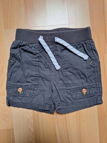 Short gris