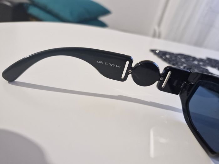 Lunette de soleil versace - photo numéro 4
