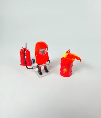 Playmobil Pompier et Baril en feu