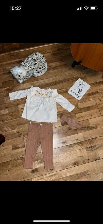 Bel ensemble legging t-shirt C&a neuf 68 cm/3-6 mois